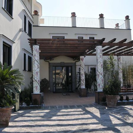 Costa Hotel Pompei Bagian luar foto