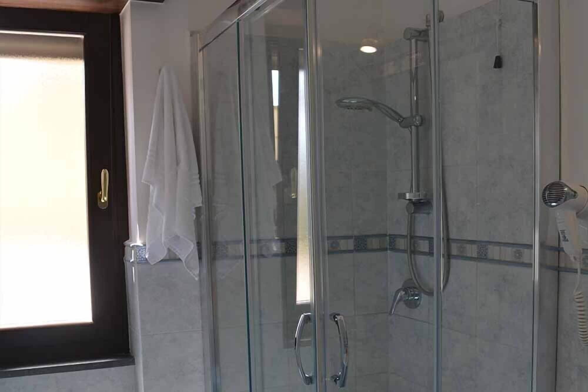 Costa Hotel Pompei Bagian luar foto