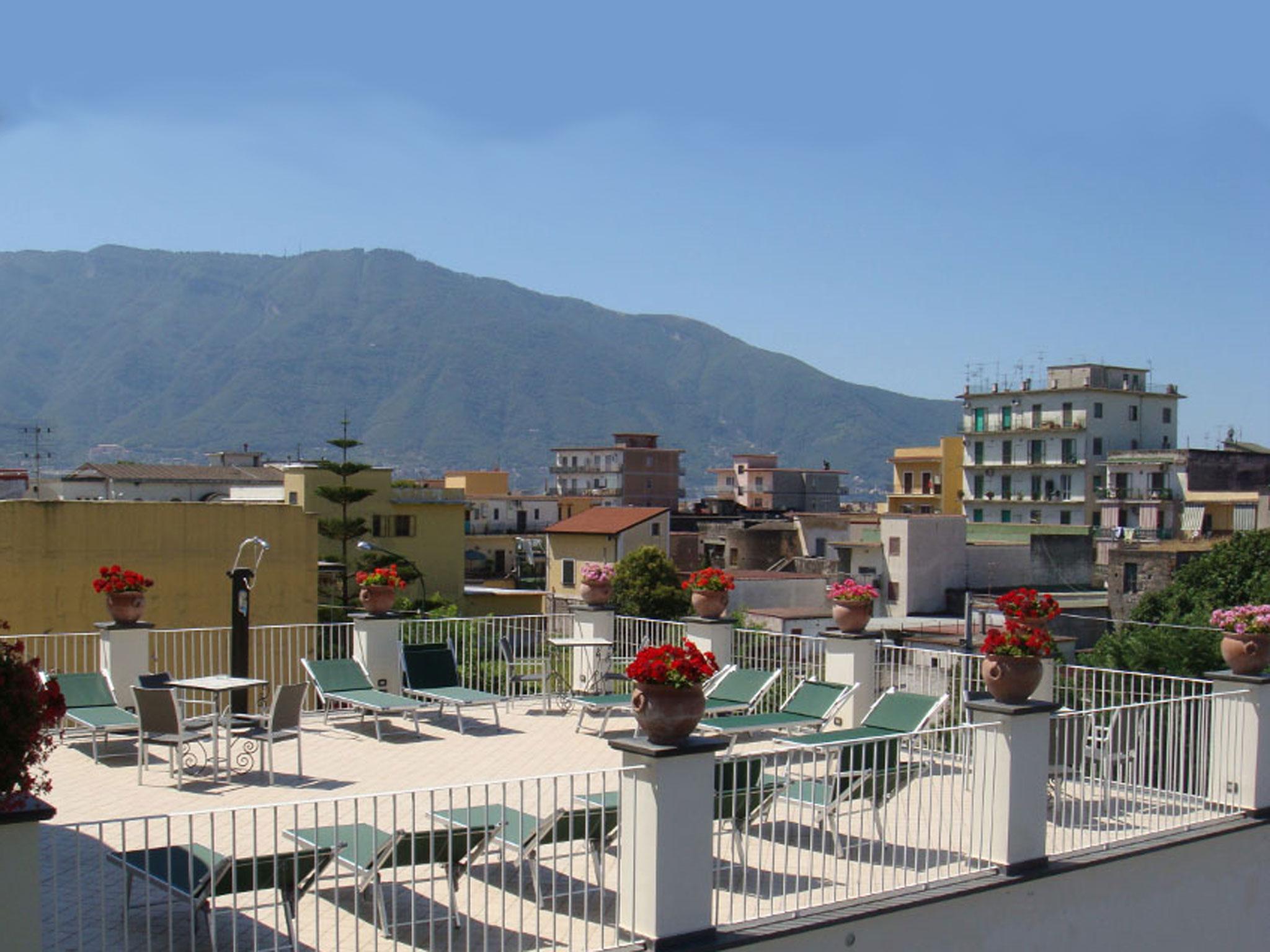 Costa Hotel Pompei Bagian luar foto
