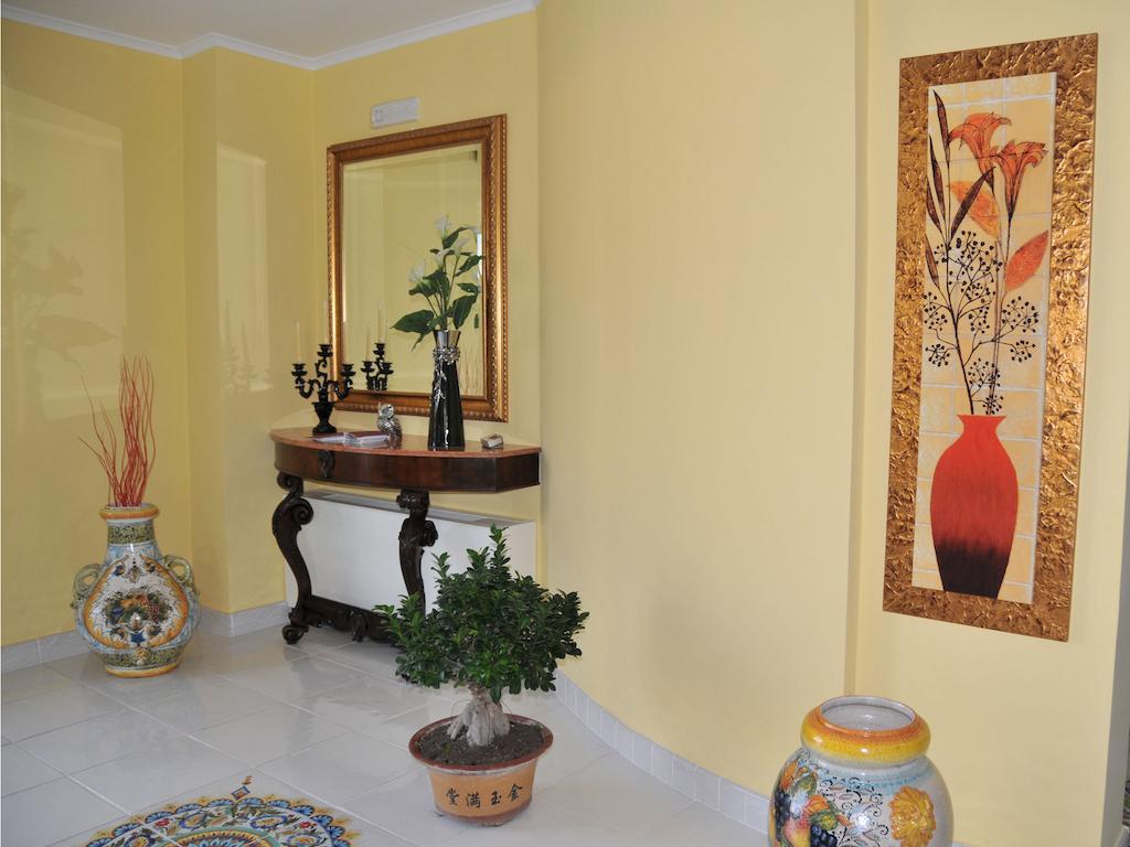 Costa Hotel Pompei Bagian luar foto